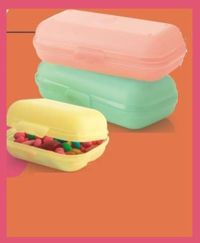 Tupperware's LIFETIME GUARANTEE Oyster Set