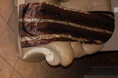 Decorolla Hometex Throw