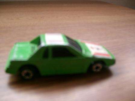 GREEN CAR