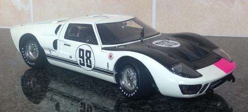 1:18 Exoto Ford GT40
