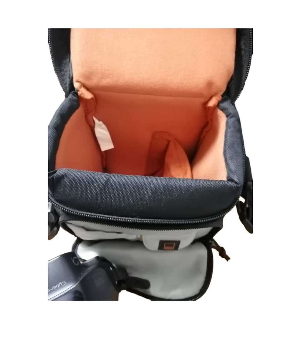 Sony DSC-HX300 Cybershot Camera With Carry Bag (Secondhand Used No Charge/Transfer Cable Included)