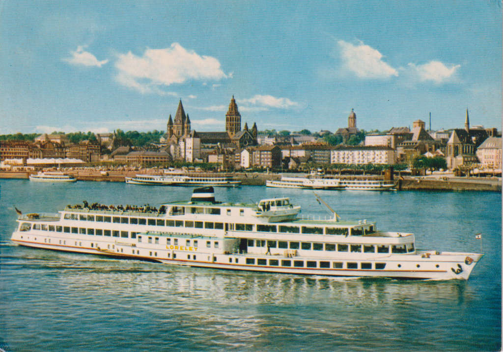 Post Cards / Maxi Card Not used