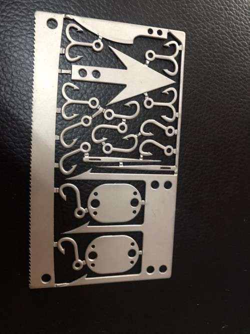 MULTIFUNCTIONAL SURVIVAL TOOL