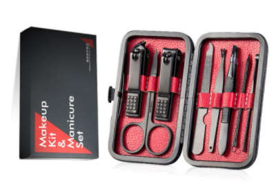 8 PIECE MANICURE SET