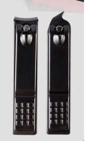 8 PIECE MANICURE SET