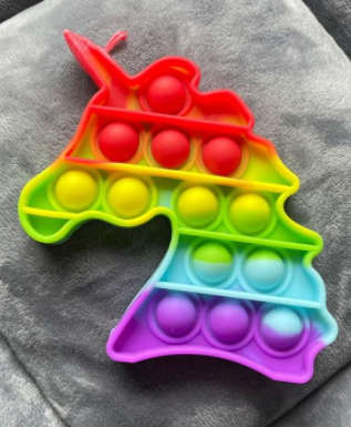 MEDIUM RAINBOW POP IT FIDGET TOY
