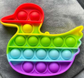 MEDIUM RAINBOW POP IT FIDGET TOY
