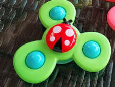 SUCKER REVOLVING TOYS