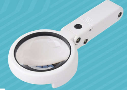 8 LED DUAL-CIRCUIT DESKTOP MAGNIFIER