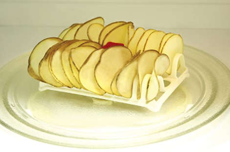 MICROWAVE POTATO CHIP MAKER
