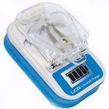 UNIVERSAL BATTERY CHARGER