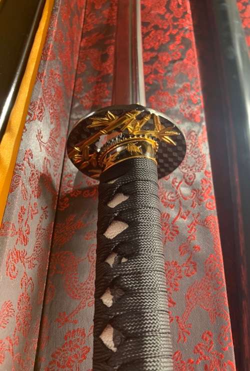 BLACK CANE LEAF SAMURAI KATANA -- FULL TANG --- BLOOD GROOVE --- SHARPENED