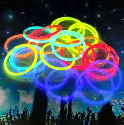 GLOW STICKS 100