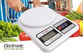 ELECTRONIC KITCHEN SCALE