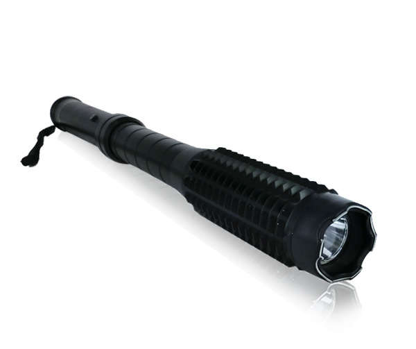 1109 STUN / SPIKE BATON & FLASHLIGHT