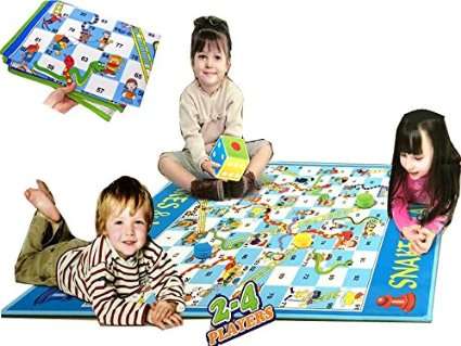 GIANT SNAKES AND LADDERS