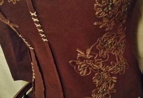 A  FANTASTIC BROWN LADIES LONG SLEEVE TOP