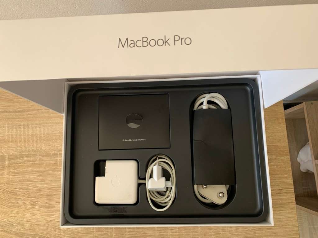 APPLE MACBOOK PRO 13" RETINA DISPLAY | 8GB RAM | i5 DUAL CORE | IN BOX | CRISP