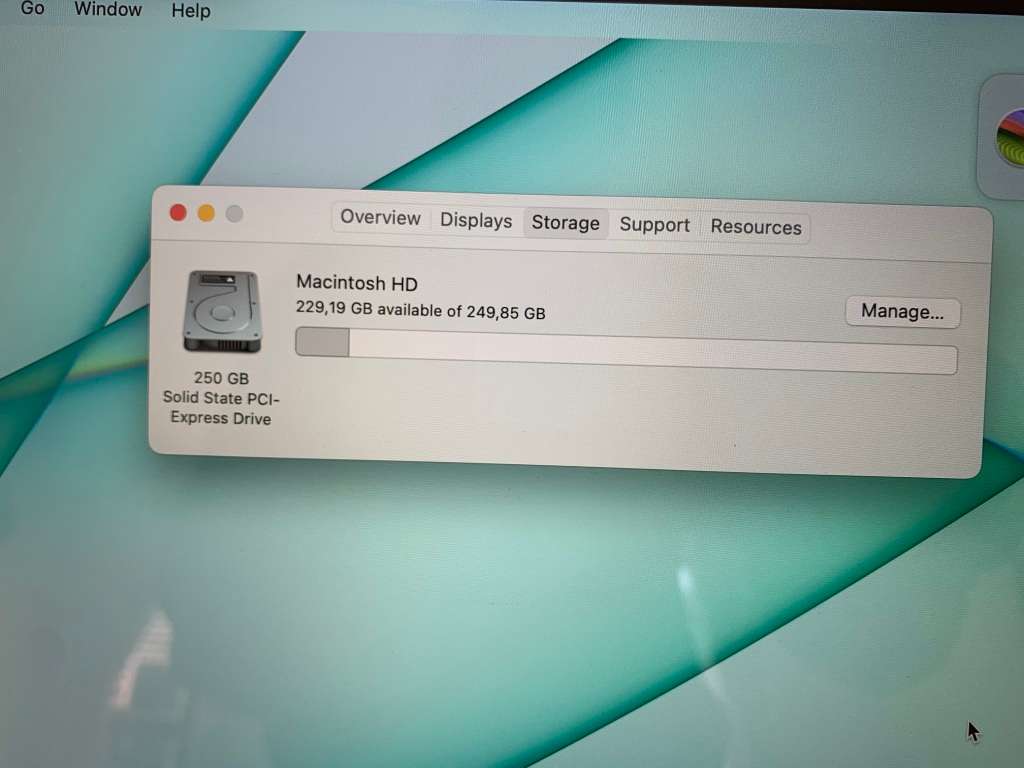 APPLE MACBOOK PRO 13" RETINA DISPLAY | 8GB RAM | i5 DUAL CORE | IN BOX | CRISP