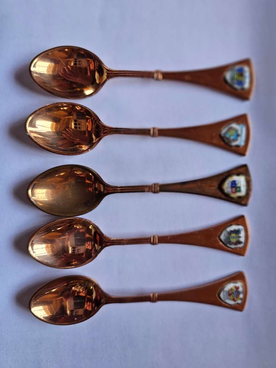 Set of 5 copper teaspoons