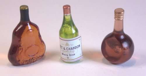 1/12th Scale Dollhouse Miniature - Wine Bottles