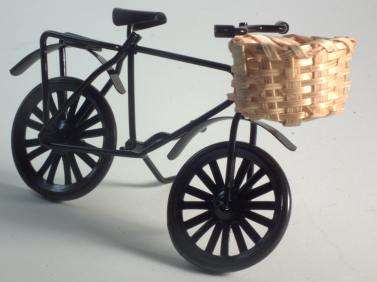 1/12th scale, Dollhouse Miniature - Bicycle