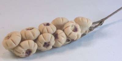 1/12th scale, Dollhouse Miniature - STRING OF GARLIC