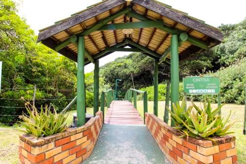 Strandhuis te huur by stil strand teen die see