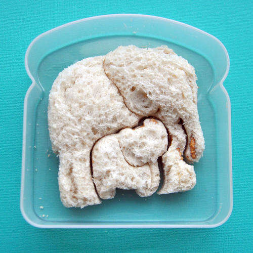 ELEPHANT & BABY SANDWICH CUTTER