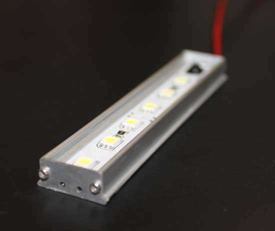 18 LED Aluminium Strip light - 12Volt