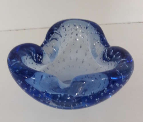 Control bubble blue ashtray