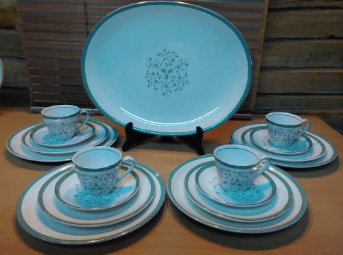 Johnson bros Snow white set