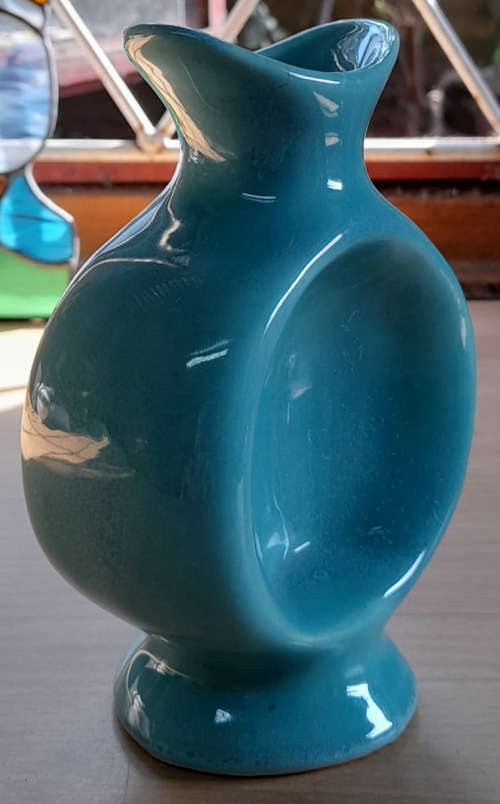 Lucia ware style dimple vase