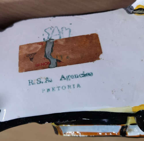 Rsa agencies classic car decanter