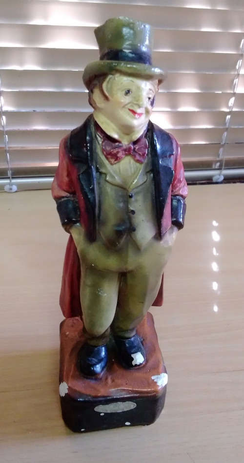 English style figurine