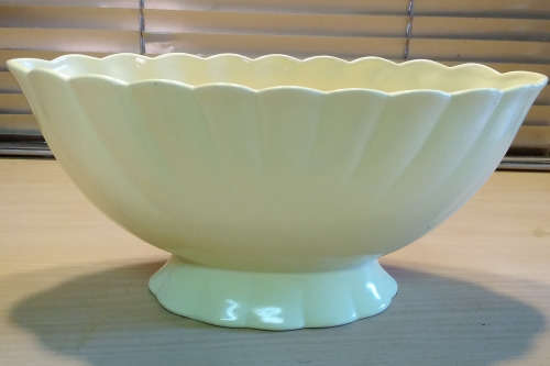 Royal norfolk mantle vase