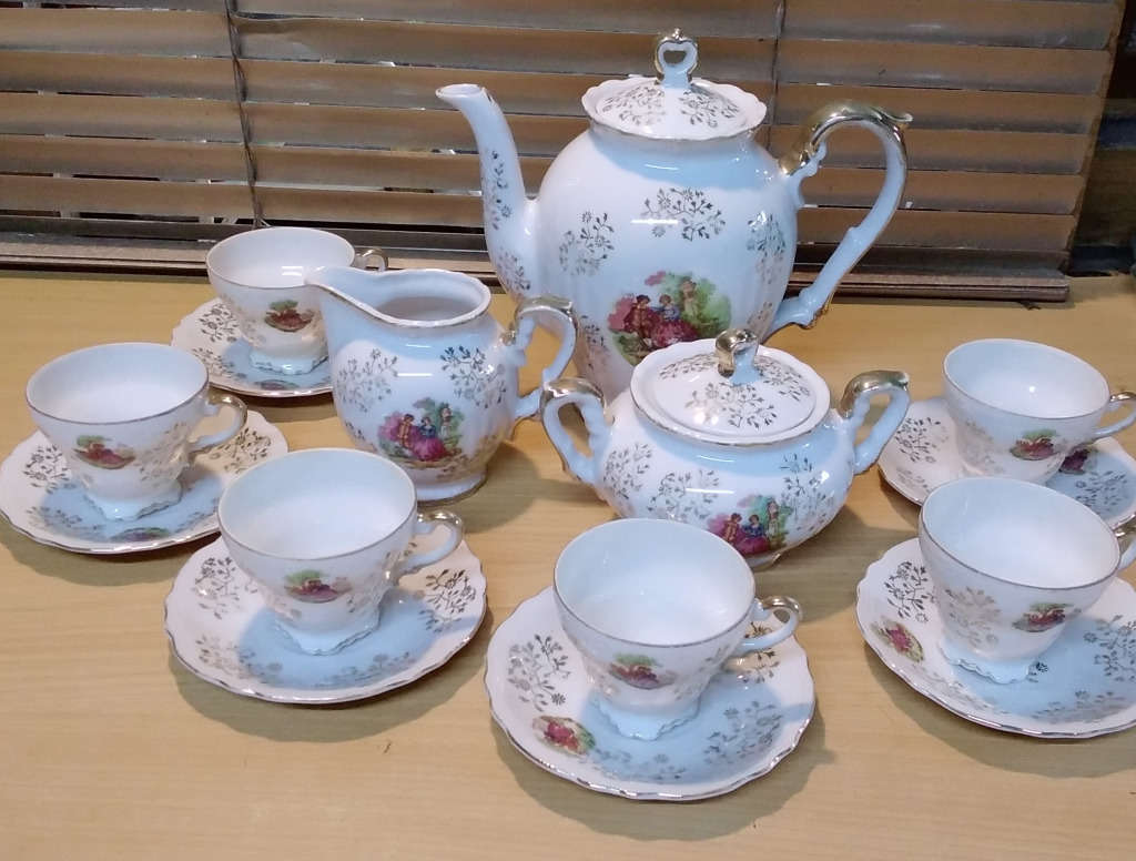 Tea set