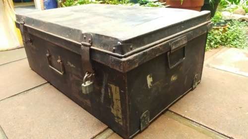 Vintage METAL STEAMER TRUNK