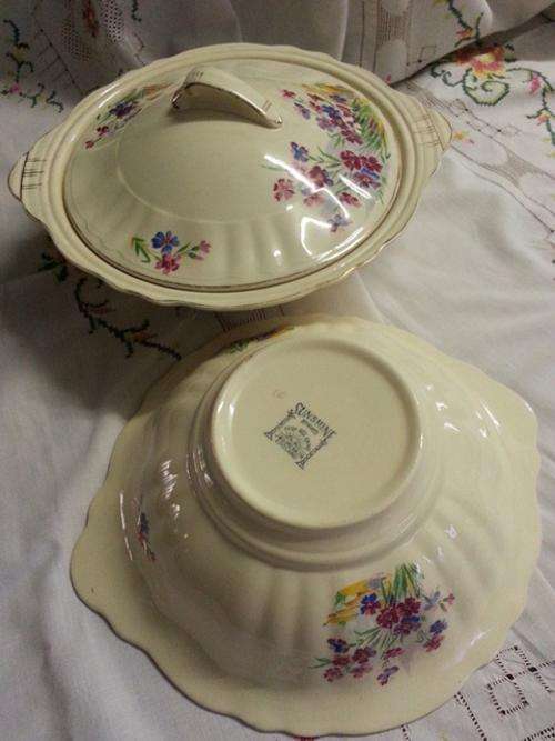 J & G Meakin ' Sunshine range' Tureen's x 2