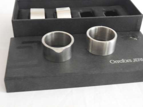 BOXED SET OF 4 ORREFORS SERVIETTE RINGS - STAINLESS STEEL