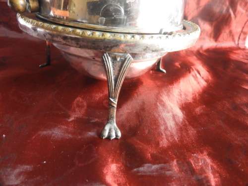 SWIVEL TOP BUTTER DISH