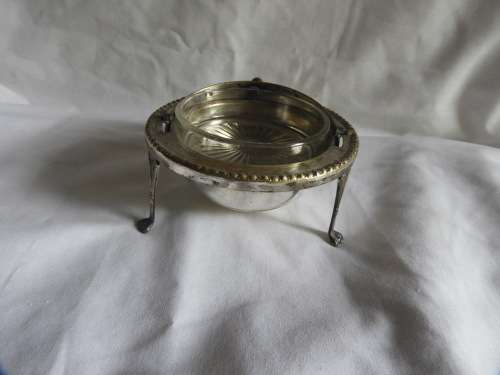 SWIVEL TOP BUTTER DISH