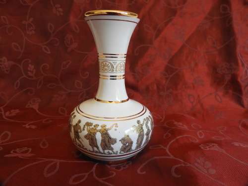 NEOFITUO  GREEK BUD VASE
