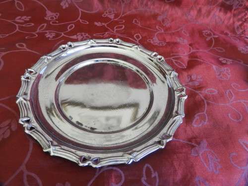 Oval plated butter dish
