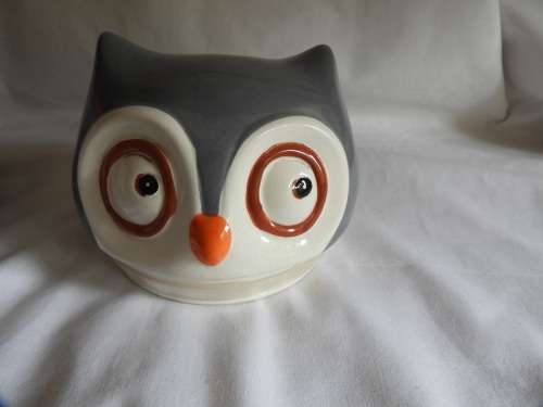 Large owl cookie jar