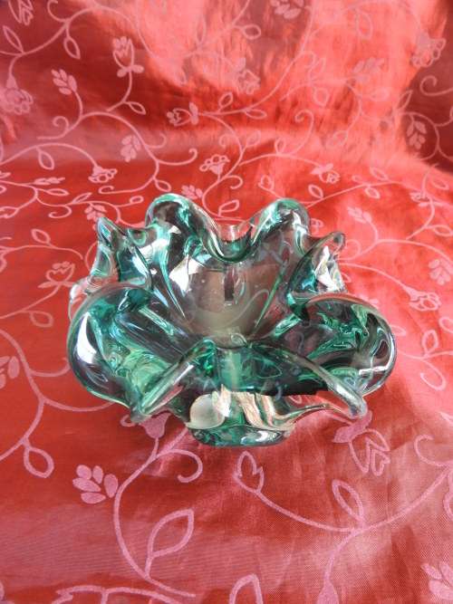 MURANO TYPE ASHTRAY