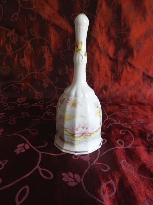 Casuarina fine bone china bell