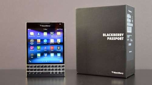 BLACKBERRY PASSPORT **LATE ENTRY - EXCELLENT CONDITION - BOXED