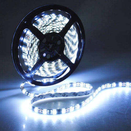 White --5M 5050 Waterproof SMD LED Strip Light -without power adapter