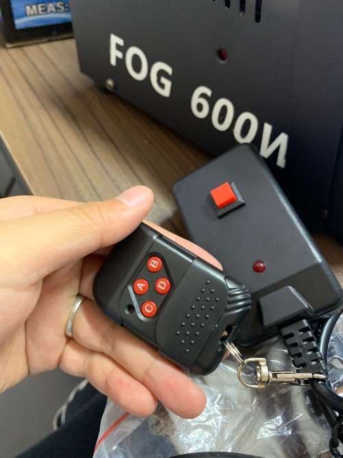 Fog machine 600W+ Remote